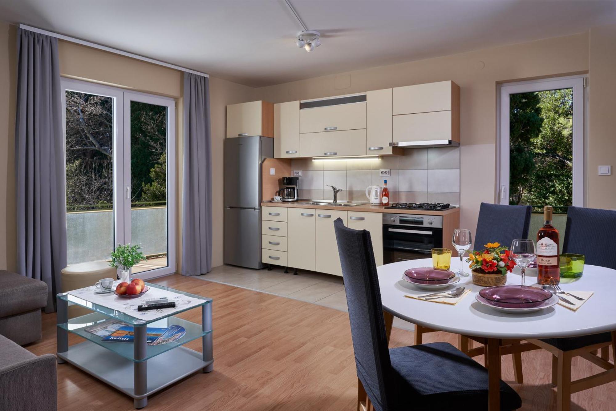 Palmaja Apartman Kaštela Kültér fotó
